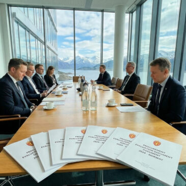 Procurement Pathways: Outcome-Based Specification for Public Buyers